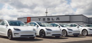 Read more about the article Elon Musk Announces Tesla Cybercab Production to Begin in April 2026