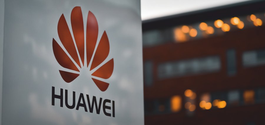 Read more about the article Huawei and ZTE Secure Major 5G Contracts as Vietnam Expands Telecom Sector