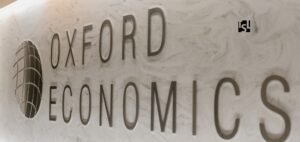 Read more about the article Oxford Economics Launches AskOE AI Business Foresight Tool